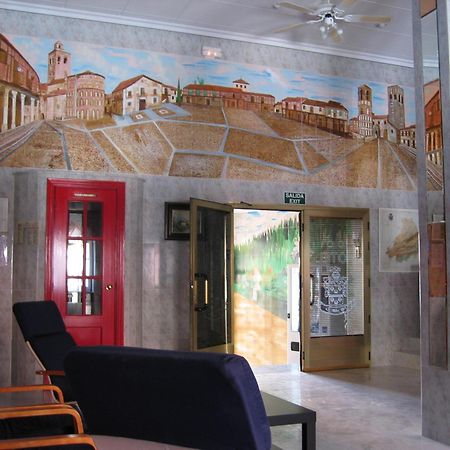 Hotel Fray Juan Gil Arévalo المظهر الخارجي الصورة